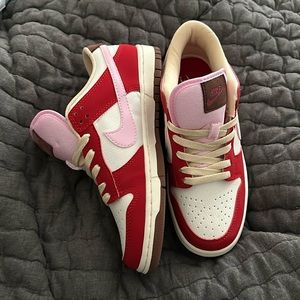Nike low dunk bacon
